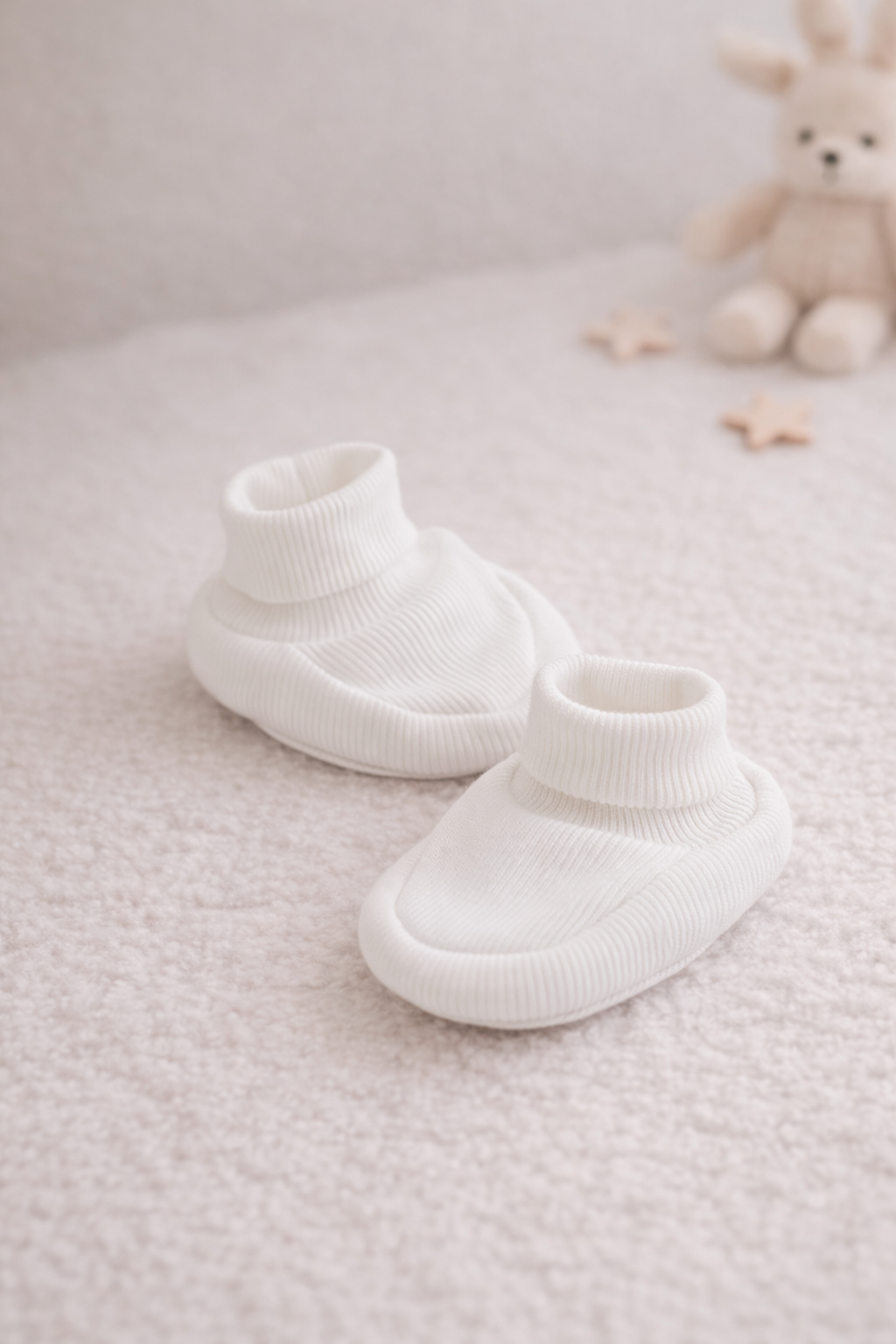 Baby Booties Weis für Neugeborene – bequem & atmungsaktiv