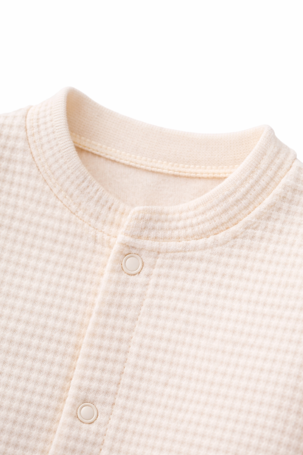 Creme Baby Overall mit Waffelstruktur – hautfreundliche Babykleidung