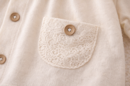 Bio Neugeborenen Set als Geschenk zur Geburt – nachhaltige Baby Erstausstattung